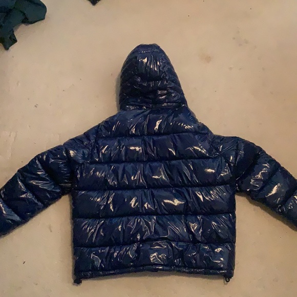 Calvin Klein puffer jacket - Picture 4 of 5